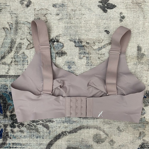 Knix bra - Picture 2 of 4